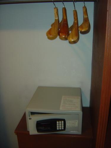 b14.jpg
